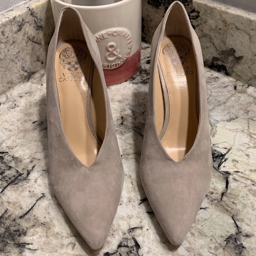 Vince Camuto “Ankia” Bootie 7.5M